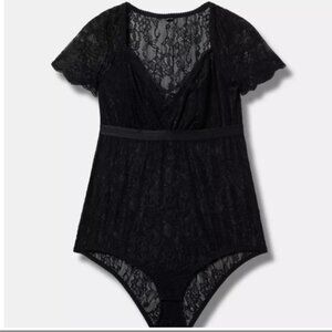 Torrid Lace Short Sleeve Bodysuit